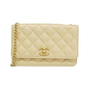 CHANEL Cream Wallet